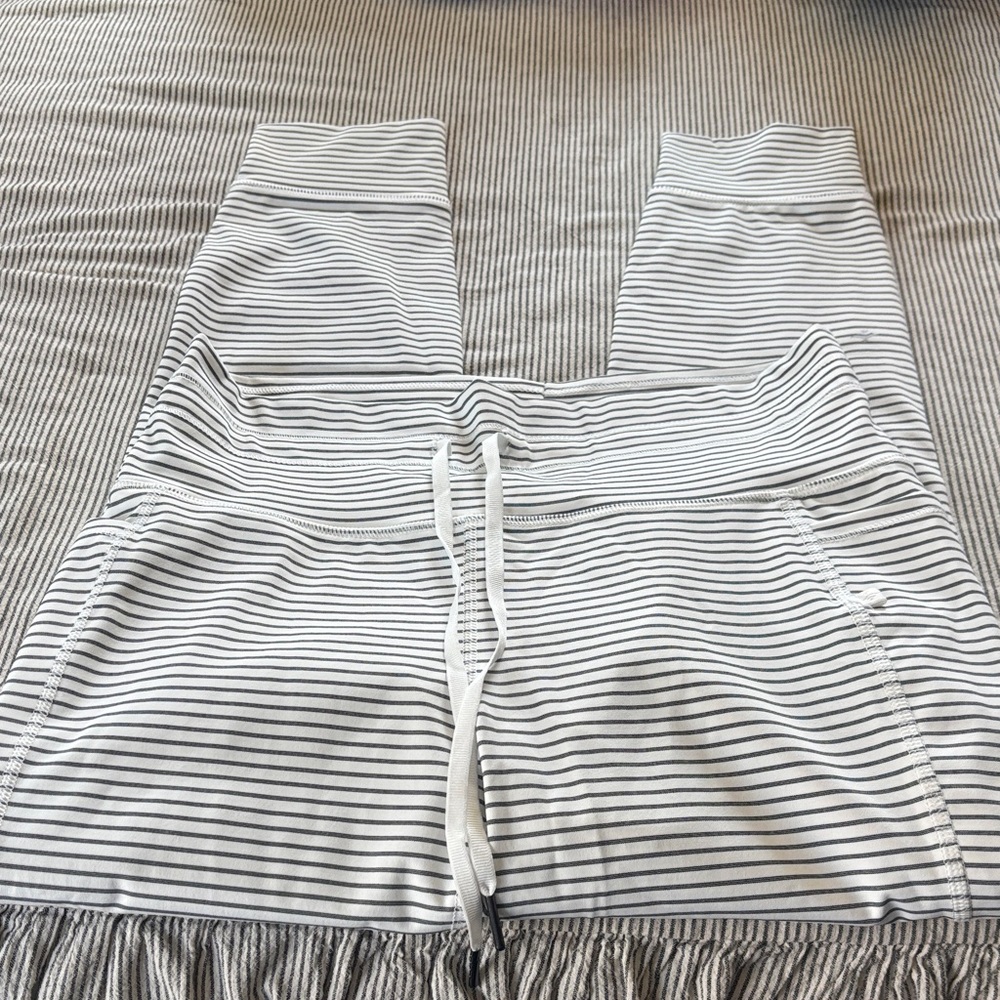 HALARA White and Gray Striped Track Joggers